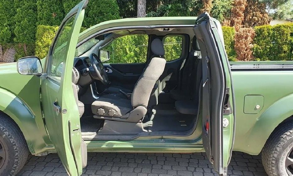 Продам Nissan Navara Для військових  2009 года в г. Краматорск, Донецкая область