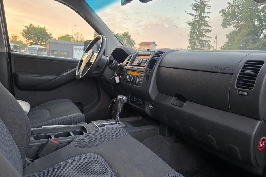 Продам Nissan Navara 2009 года в г. Павлоград, Днепропетровская область