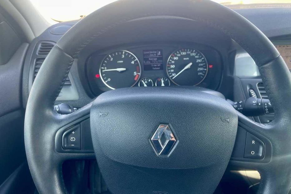 Продам Renault Laguna 3 2010 года в Киеве
