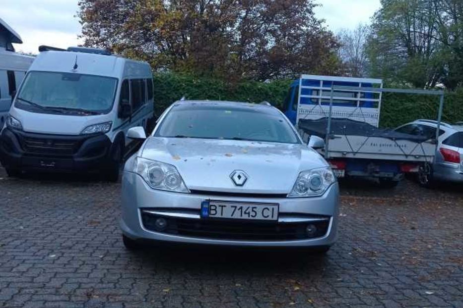 Продам Renault Laguna 3 2010 года в Киеве