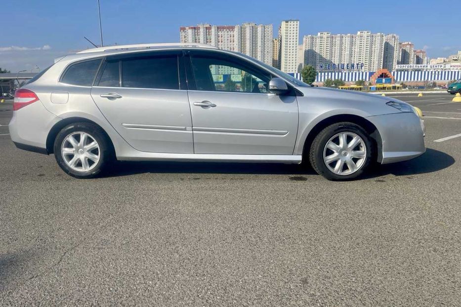 Продам Renault Laguna 3 2010 года в Киеве