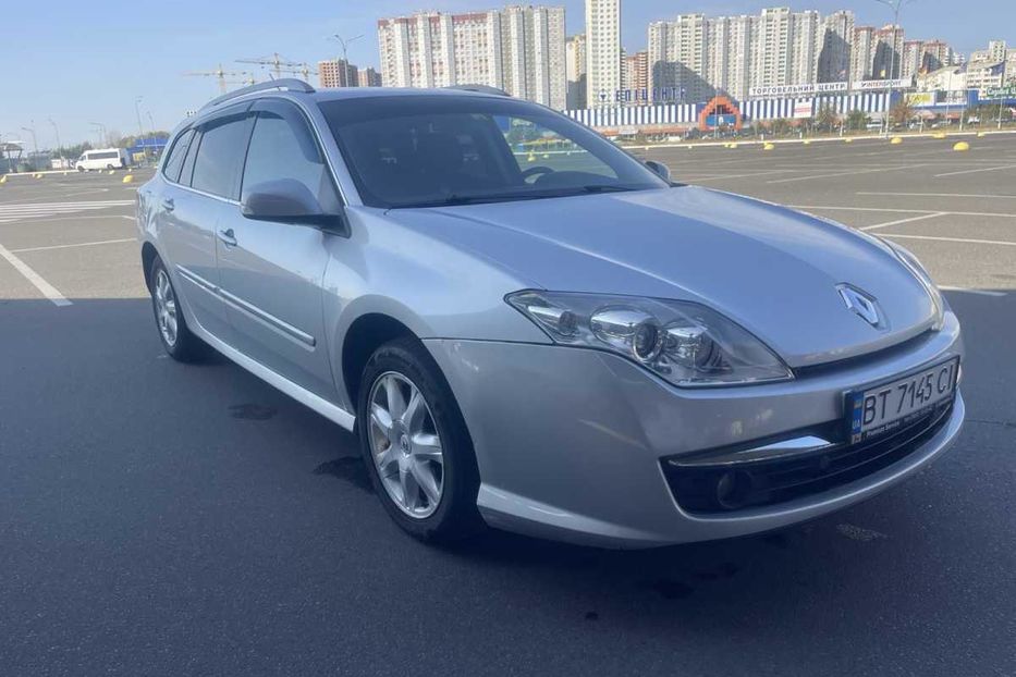 Продам Renault Laguna 3 2010 года в Киеве