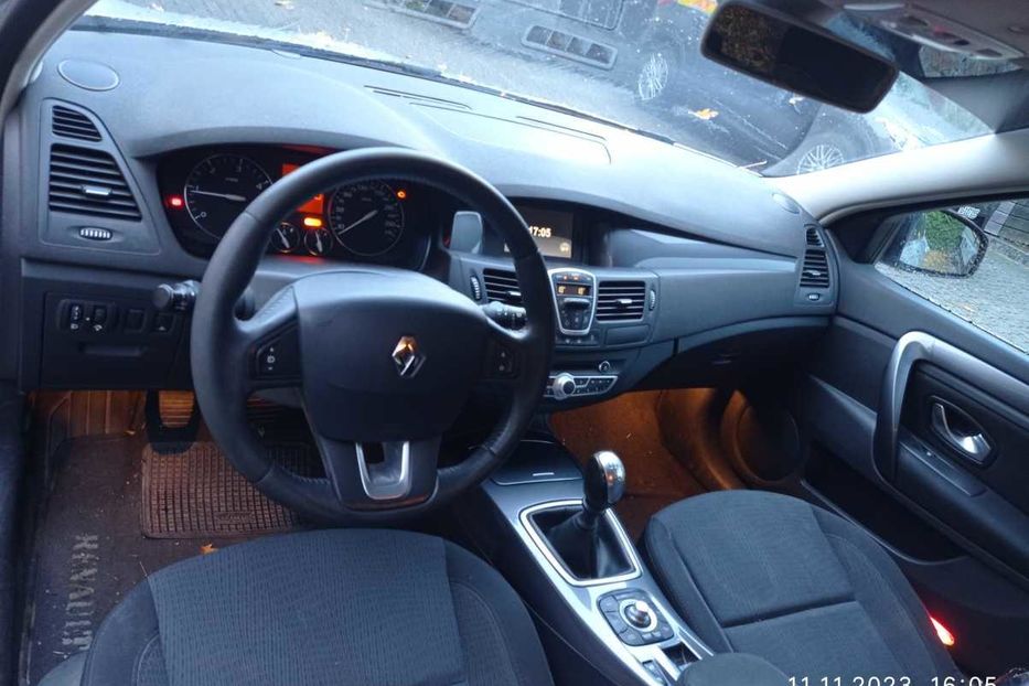 Продам Renault Laguna 3 2010 года в Киеве