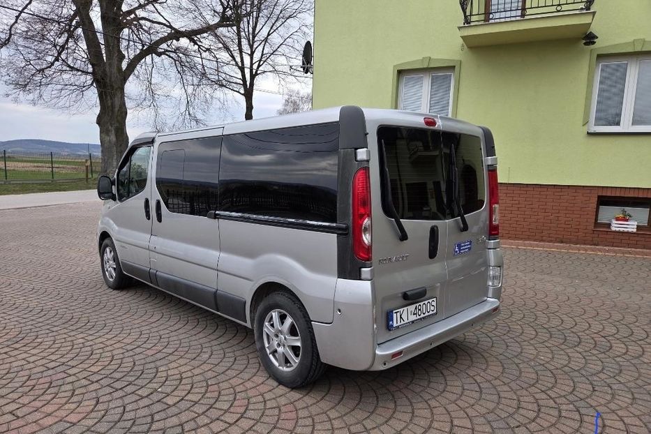 Продам Renault Trafic пасс. 2009 года в г. Павлоград, Днепропетровская область