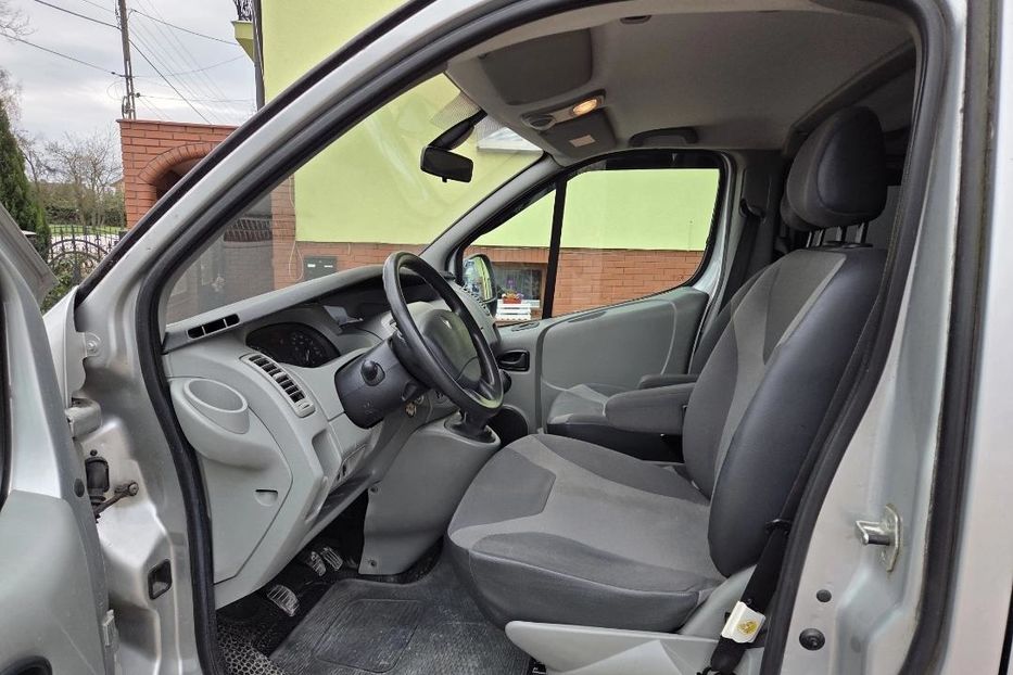 Продам Renault Trafic пасс. 2009 года в г. Павлоград, Днепропетровская область