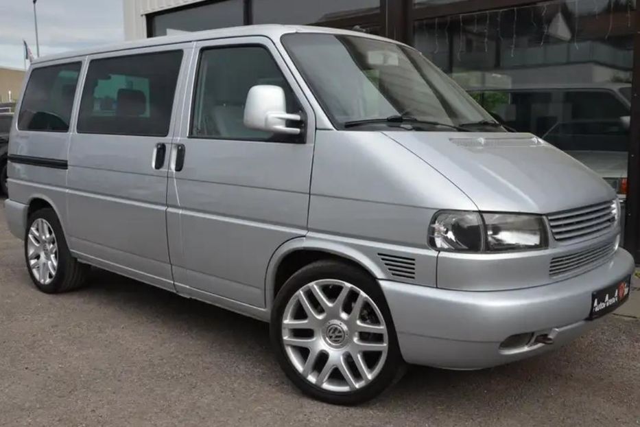 Продам Volkswagen T4 (Transporter) пасс. 2002 года в Харькове