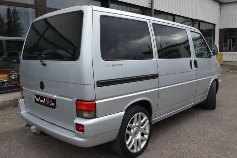 Продам Volkswagen T4 (Transporter) пасс. 2002 года в Харькове