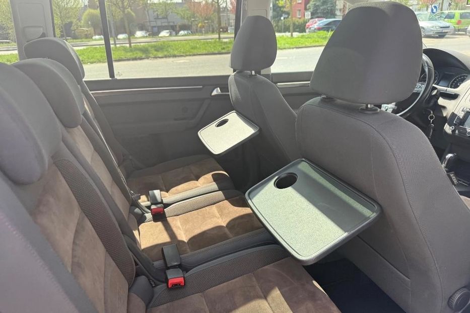 Продам Volkswagen Touran 2012 года в г. Павлоград, Днепропетровская область