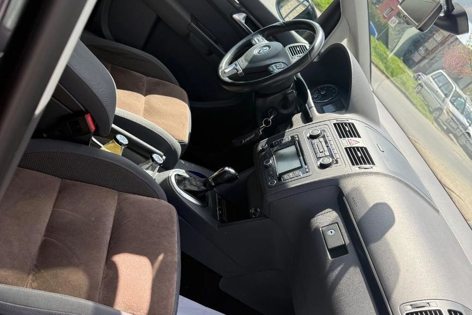 Продам Volkswagen Touran 2012 года в г. Павлоград, Днепропетровская область