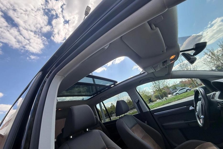 Продам Volkswagen Touran 2012 года в г. Павлоград, Днепропетровская область