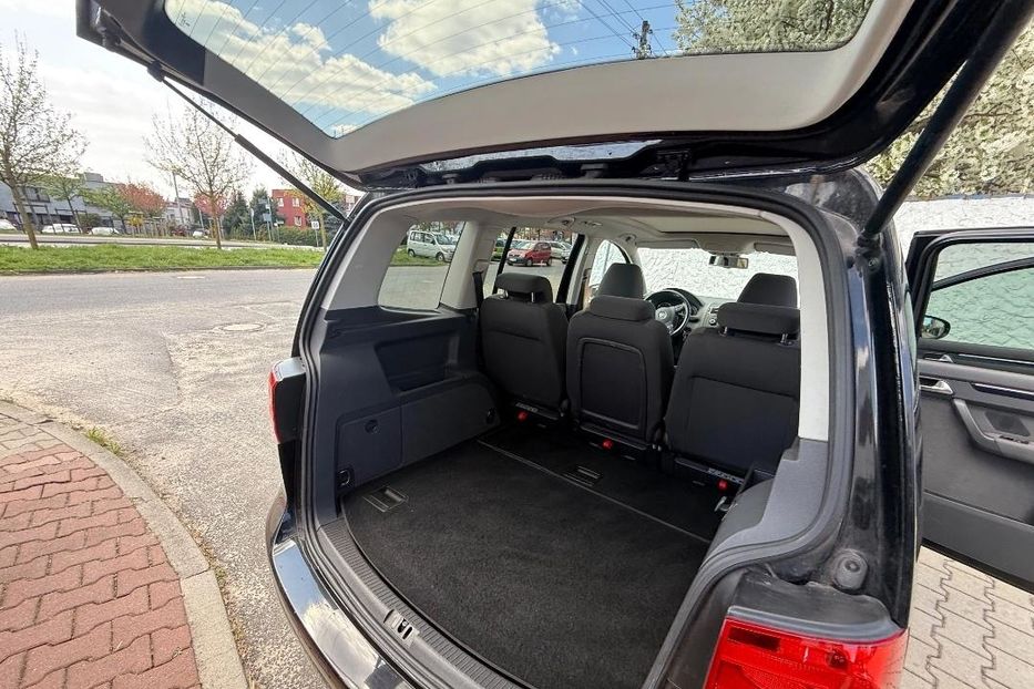 Продам Volkswagen Touran 2012 года в г. Павлоград, Днепропетровская область