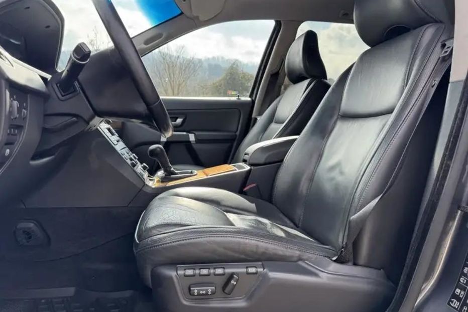 Продам Volvo XC90 2008 года в г. Белая Церковь, Киевская область