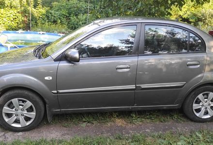 Продам Kia Rio 2JB 2011 года в Харькове