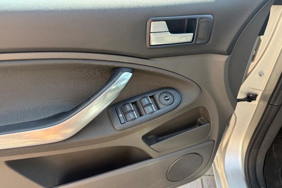 Продам Ford C-Max 2010 года в г. Павлоград, Днепропетровская область