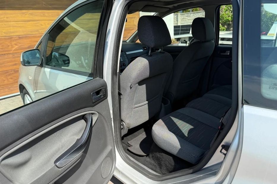 Продам Ford C-Max 2010 года в г. Павлоград, Днепропетровская область
