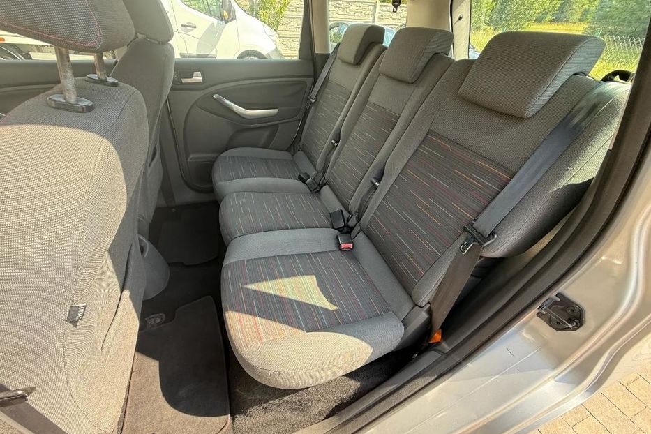 Продам Ford C-Max 2010 года в г. Павлоград, Днепропетровская область