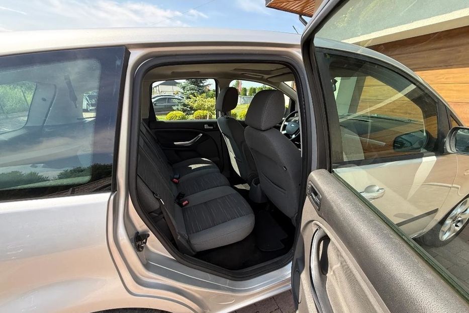 Продам Ford C-Max 2010 года в г. Павлоград, Днепропетровская область