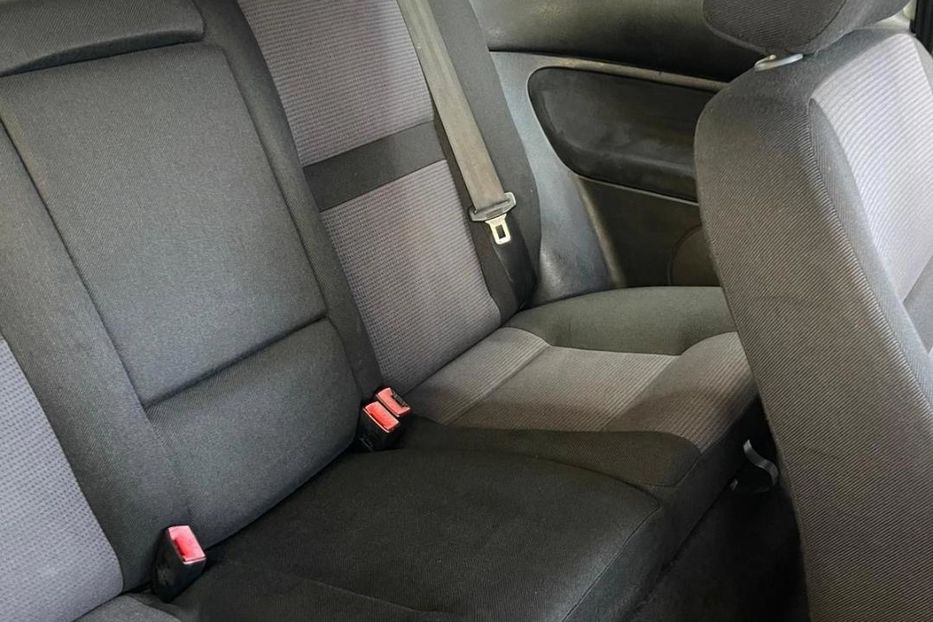 Продам Volkswagen Golf IV 2001 года в г. Павлоград, Днепропетровская область
