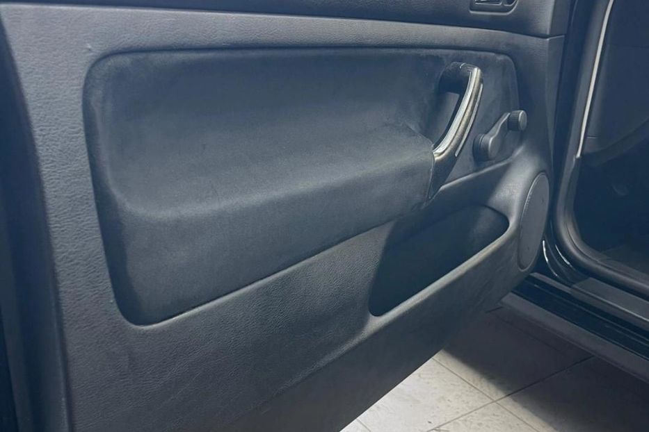 Продам Volkswagen Golf IV 2001 года в г. Павлоград, Днепропетровская область