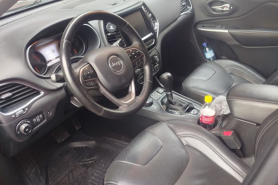 Продам Jeep Cherokee limited 2018 года в Киеве