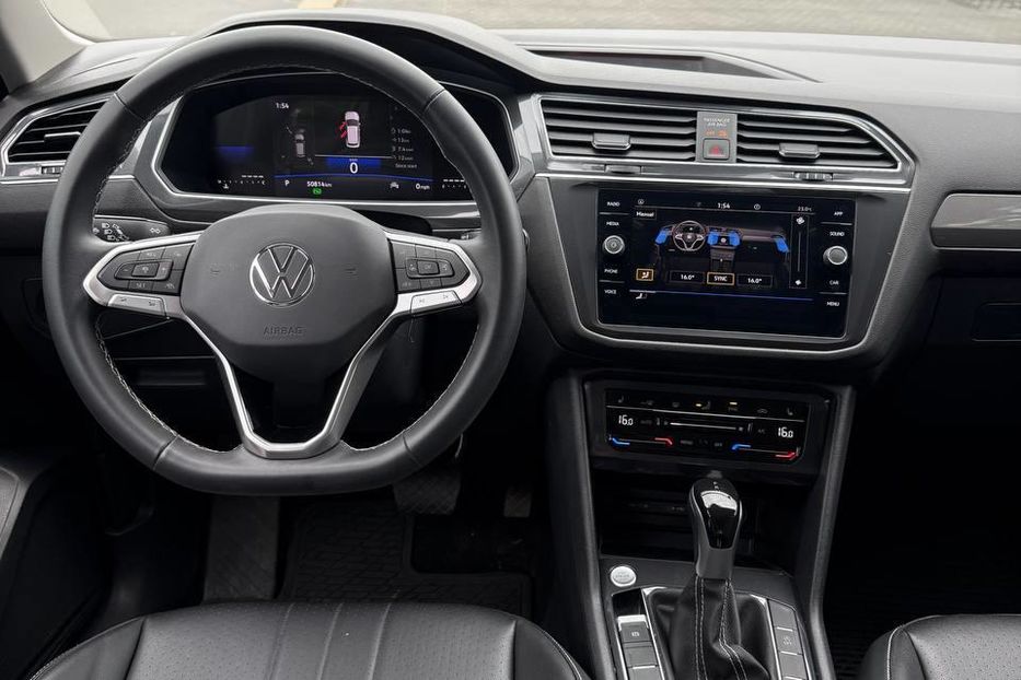 Продам Volkswagen Tiguan 2023 года в г. Бровары, Киевская область