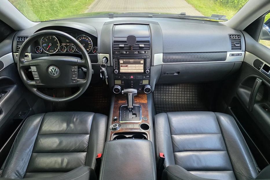 Продам Volkswagen Touareg 2007 года в г. Павлоград, Днепропетровская область