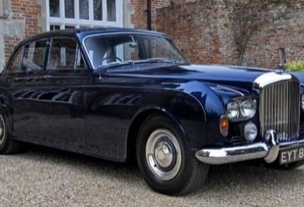 Продам Bentley Arnage 1945 года в Чернигове