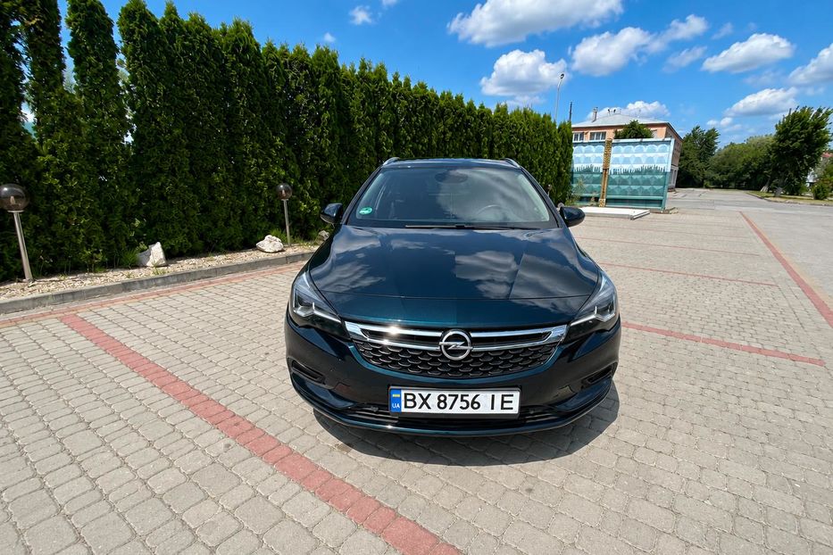 Продам Opel Astra K 2017 года в г. Дунаевцы, Хмельницкая область
