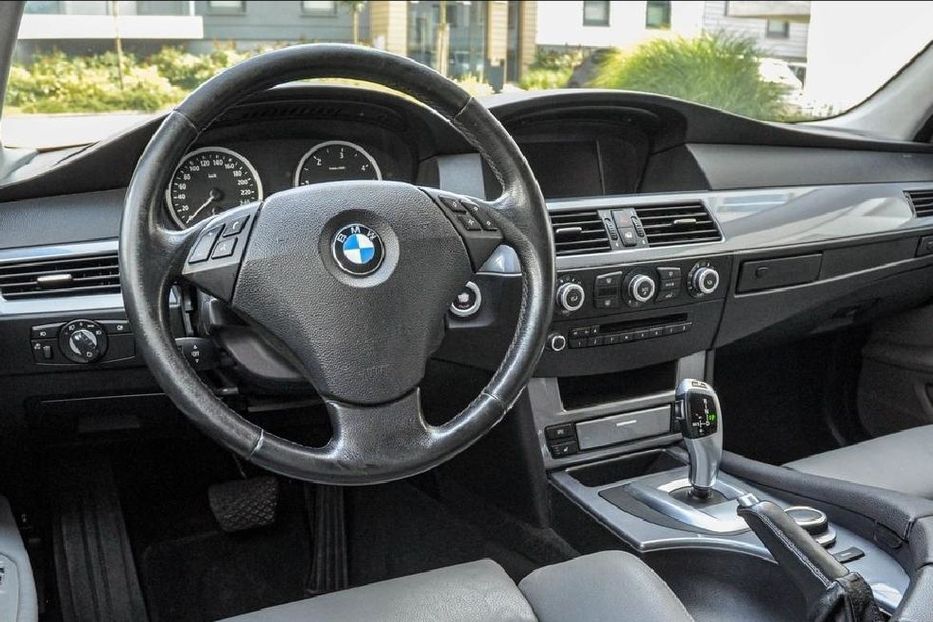 Продам BMW 530 2006 года в Запорожье
