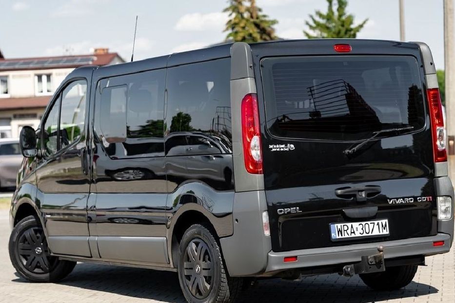 Продам Opel Vivaro пасс. 2006 года в Днепре