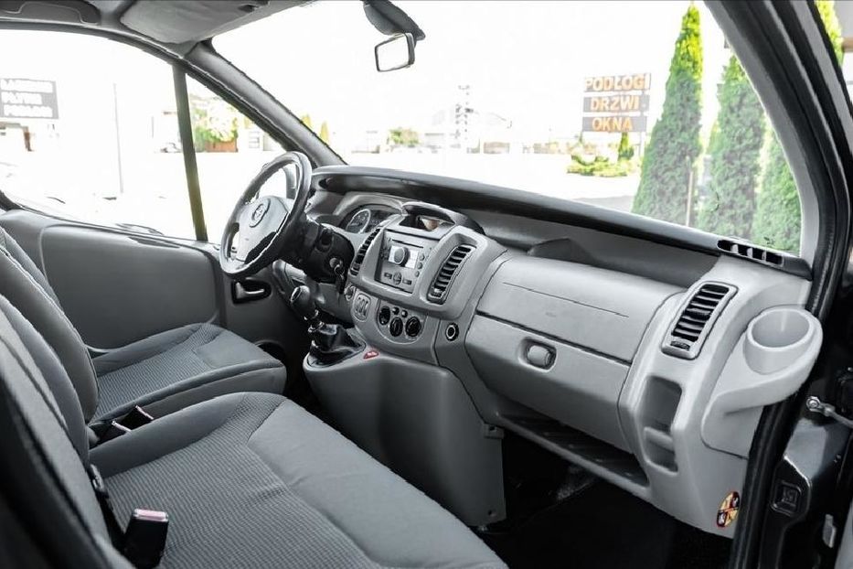 Продам Opel Vivaro пасс. 2006 года в Днепре
