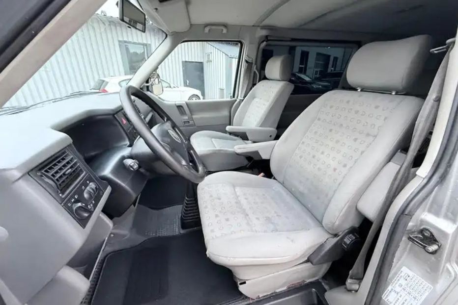 Продам Volkswagen T4 (Transporter) пасс. 2001 года в Запорожье
