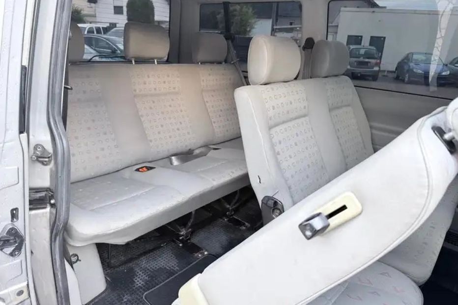 Продам Volkswagen T4 (Transporter) пасс. 2001 года в Запорожье