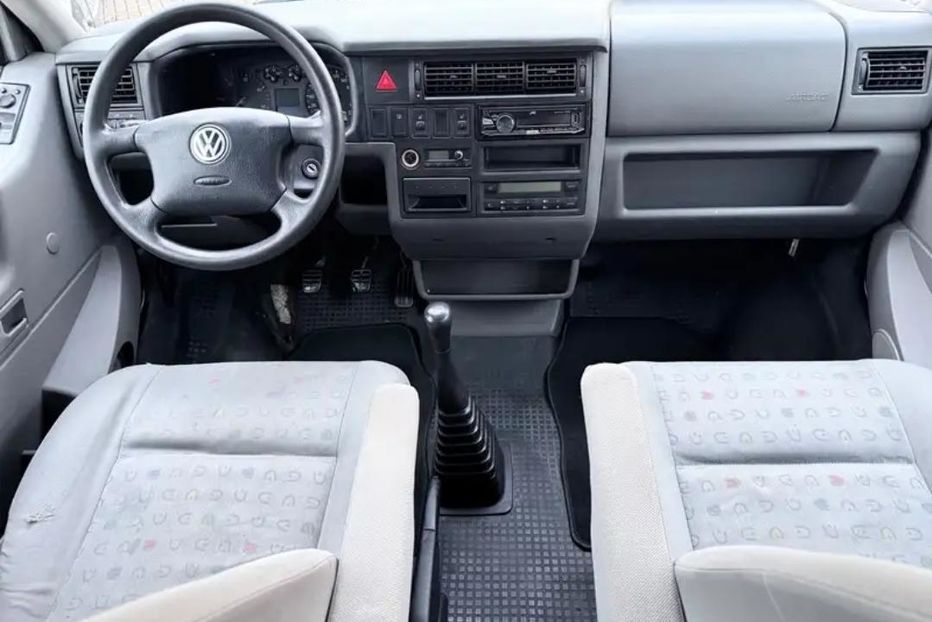 Продам Volkswagen T4 (Transporter) пасс. 2001 года в Запорожье