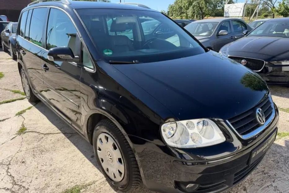 Продам Volkswagen Touran 2006 года в Чернигове