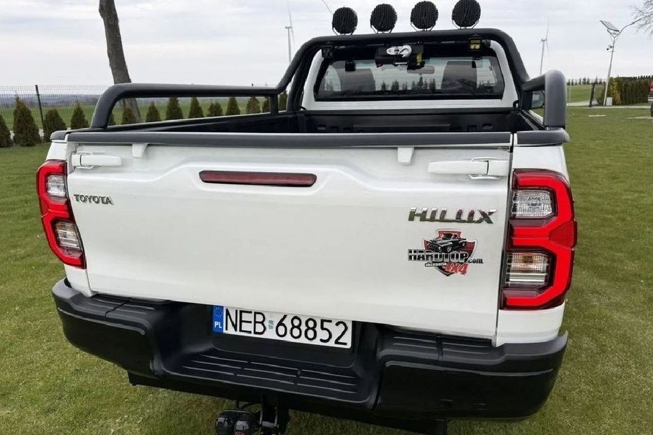 Продам Toyota Hilux 2010 года в Сумах