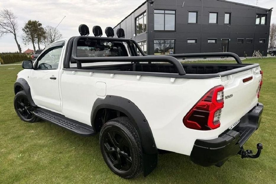 Продам Toyota Hilux 2010 года в Сумах