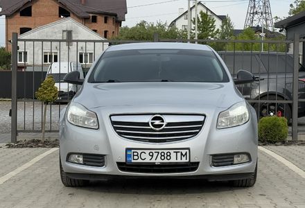 Продам Opel Insignia 2012 года в Львове