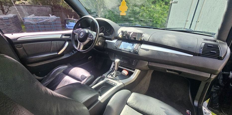 Продам BMW X5 2003 года в Днепре