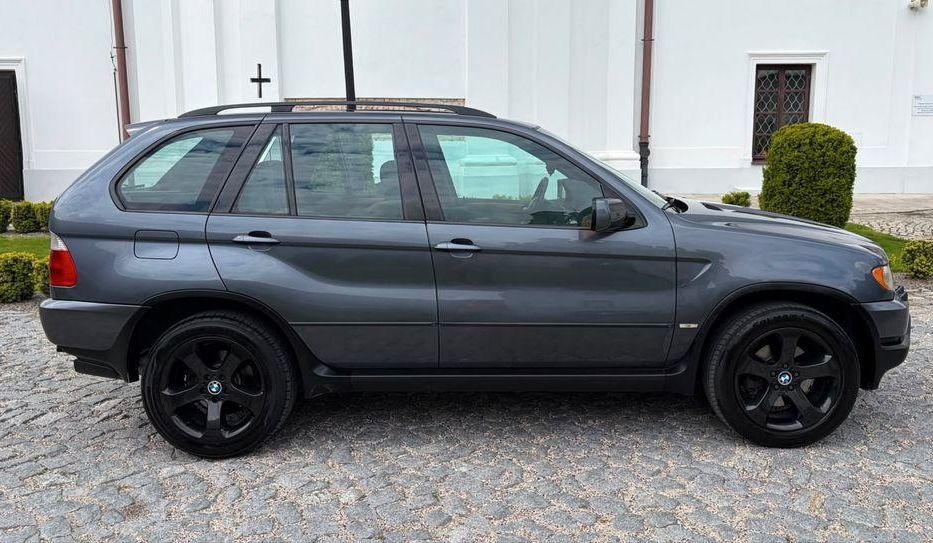 Продам BMW X5 2004 года в г. Изюм, Харьковская область