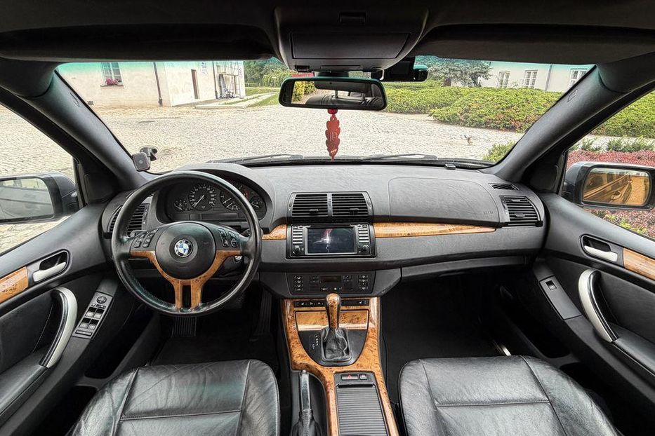 Продам BMW X5 2004 года в г. Изюм, Харьковская область