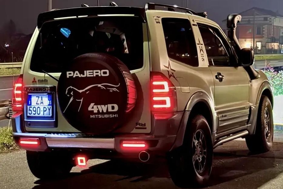 Продам Mitsubishi Pajero 2004 года в Запорожье