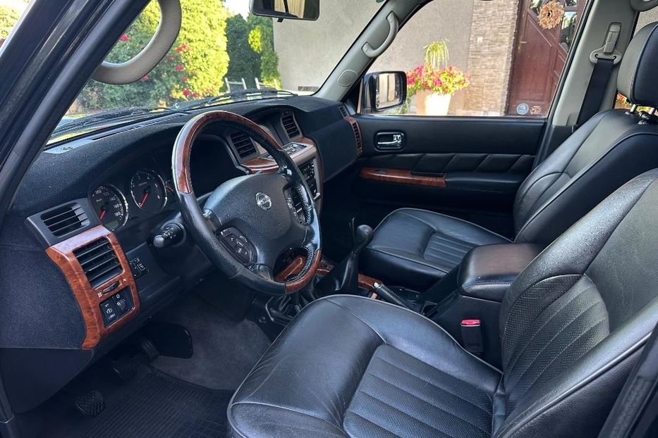 Продам Nissan Patrol 2009 года в г. Павлоград, Днепропетровская область