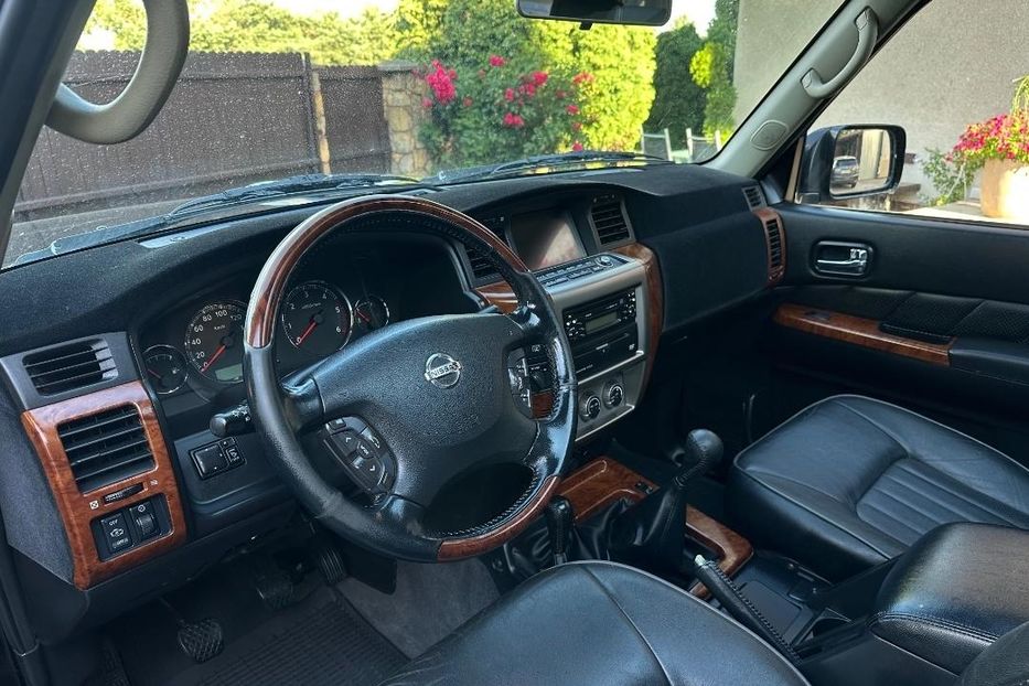Продам Nissan Patrol 2009 года в г. Павлоград, Днепропетровская область