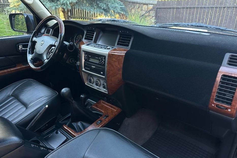 Продам Nissan Patrol 2009 года в г. Павлоград, Днепропетровская область