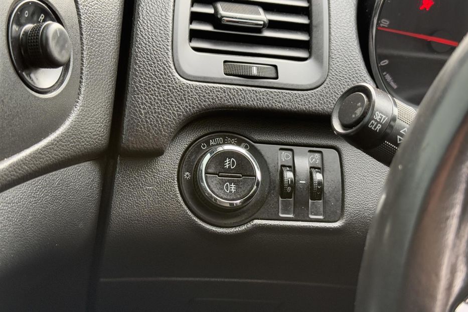 Продам Opel Insignia 2012 года в Львове