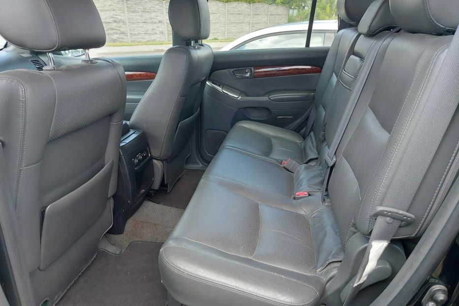 Продам Toyota Land Cruiser 100 2006 года в г. Павлоград, Днепропетровская область