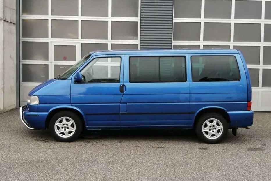 Продам Volkswagen T4 (Transporter) пасс. 2001 года в Днепре