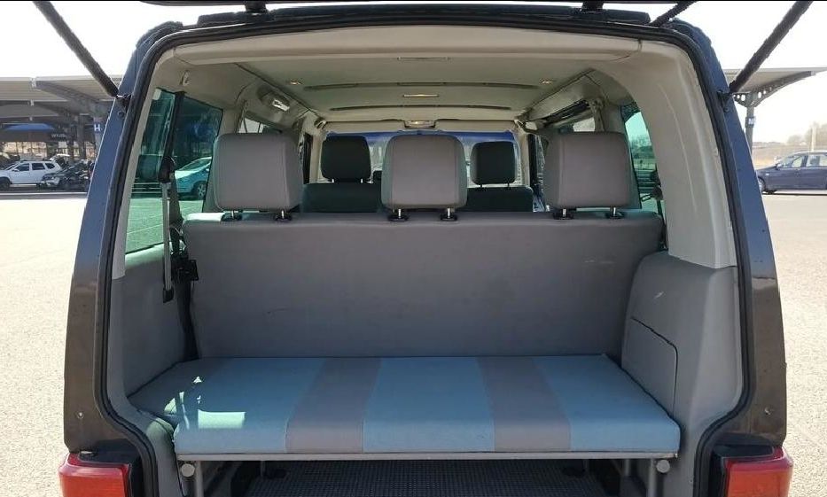 Продам Volkswagen T4 (Transporter) пасс. 2003 года в г. Купянск, Харьковская область