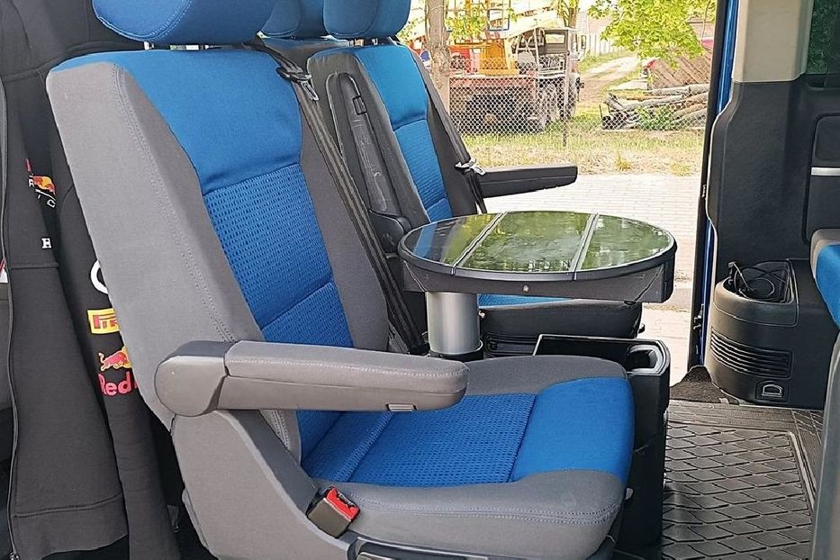 Продам Volkswagen T5 (Transporter) пасс. 2007 года в Сумах